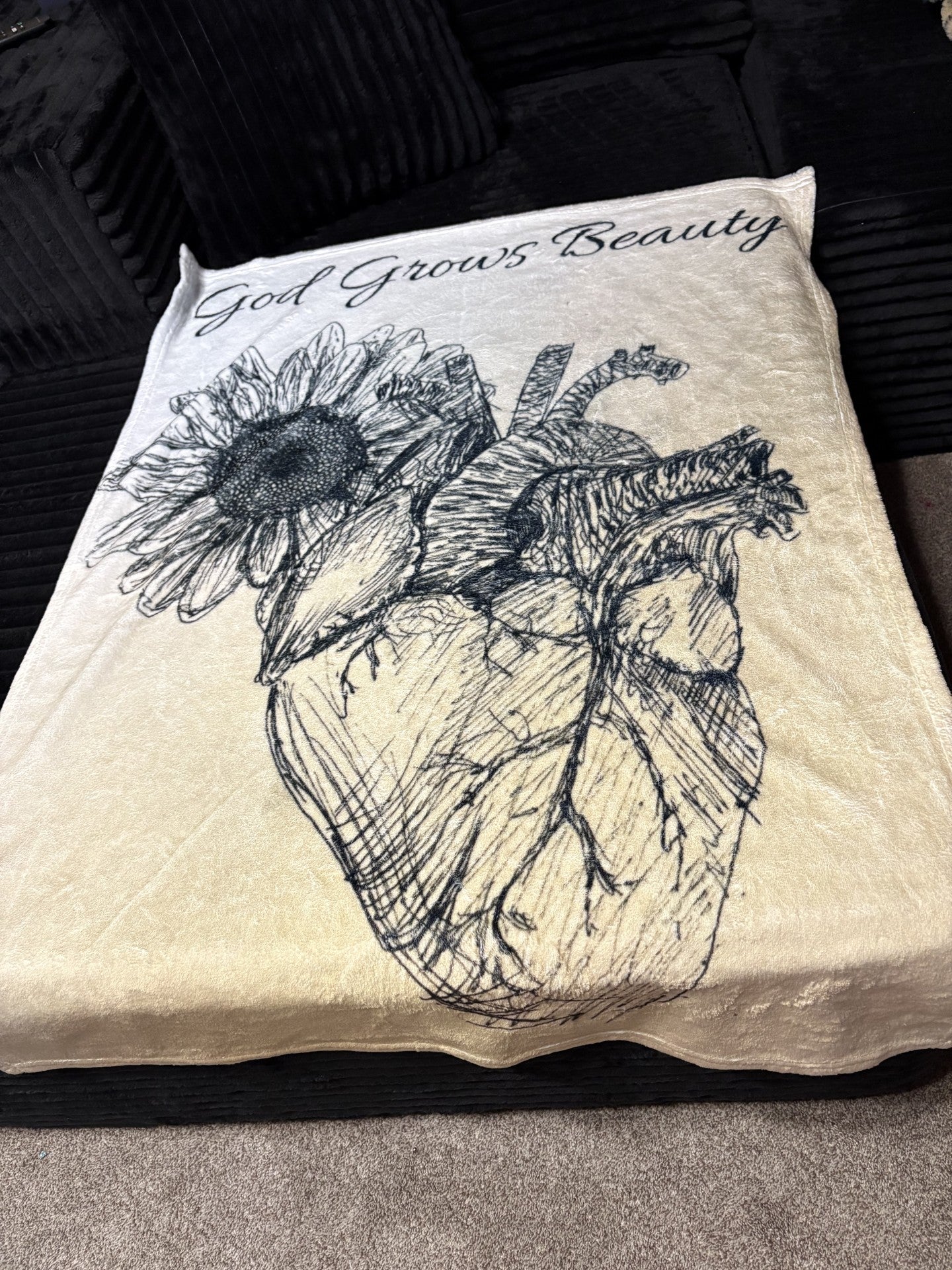 God Grows Beauty-A Mother & Daughter Heirloom blanket (Velveteen Plush Blanket)
